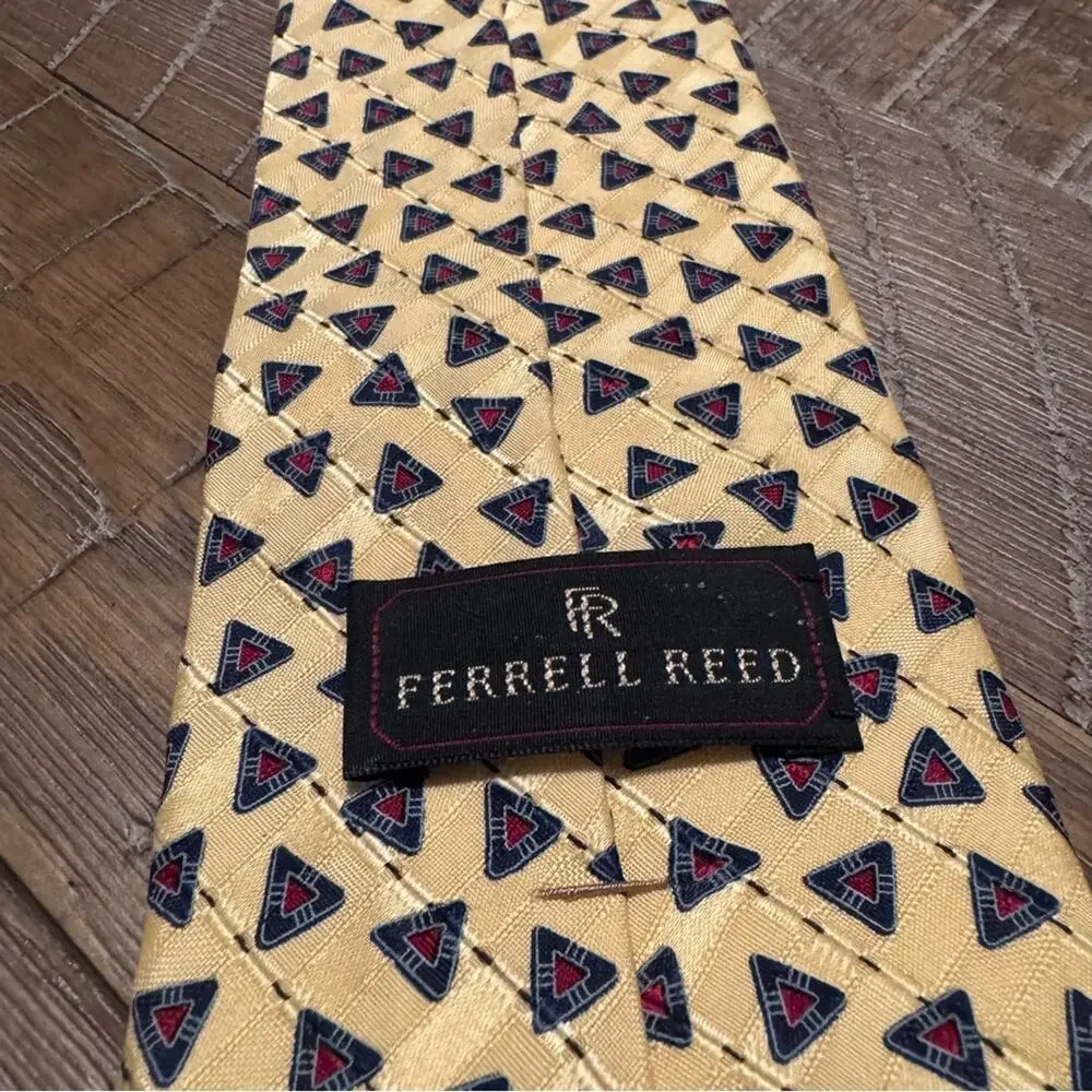 Elegant Yellow Patterned Tie Silk Ferrell Reed 57” Made in America Career Office
